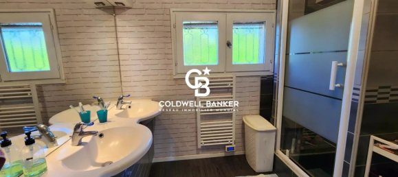 Дом с 4 спальнями в Мериньяк, Франция № 352806 10