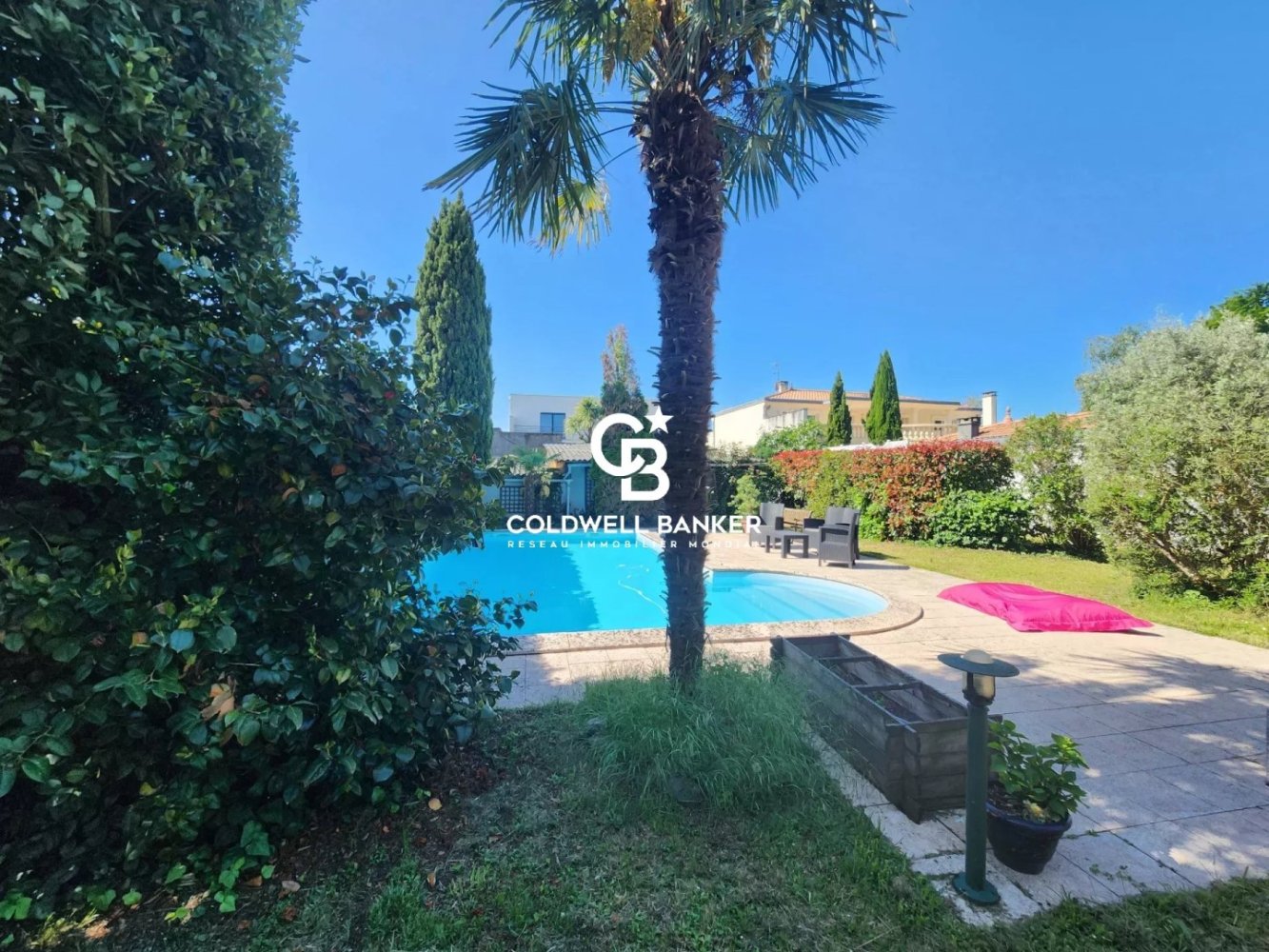 Дом с 4 спальнями в Мериньяк, Франция № 352806