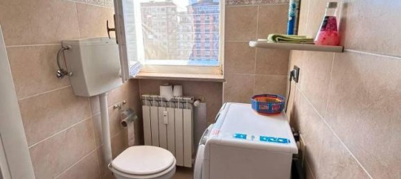 2غرفة شقة في Turin, Italy رقم 29457 2