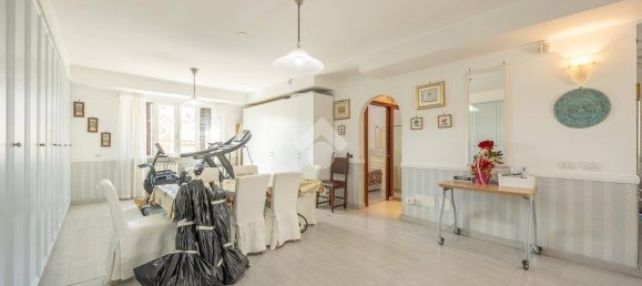 2 chambres Appartement à Rome, Italy No. 324221 8