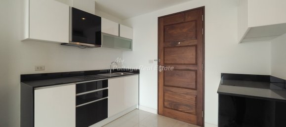 1 bedroom Condo in Pattaya, Thailand No. 12940 11