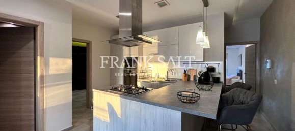 2 غرف نوم بانتهاوس في Mosta, Malta رقم 5273 4