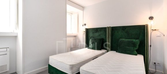 2 bedrooms Apartment in Lisbon, Portugal No. 120074 3