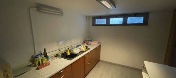 287m² Commercial property in Milan, Italy No. 239625 10