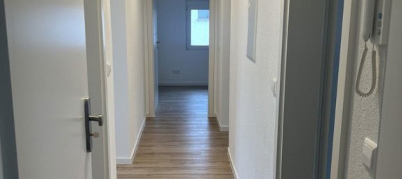 3 rooms Apartment in Stuttgart, Germany No. 48091 3