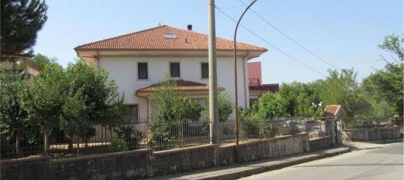 8-Zimmer Haus in Sorianello, Italy, Nr. 182927 2