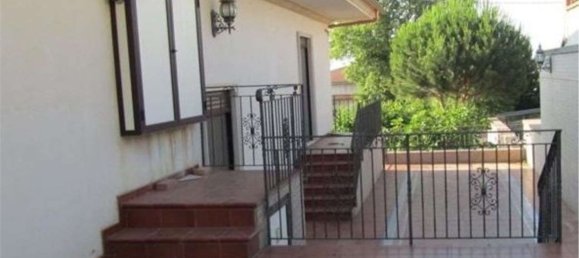 8-Zimmer Haus in Sorianello, Italy, Nr. 182927 3