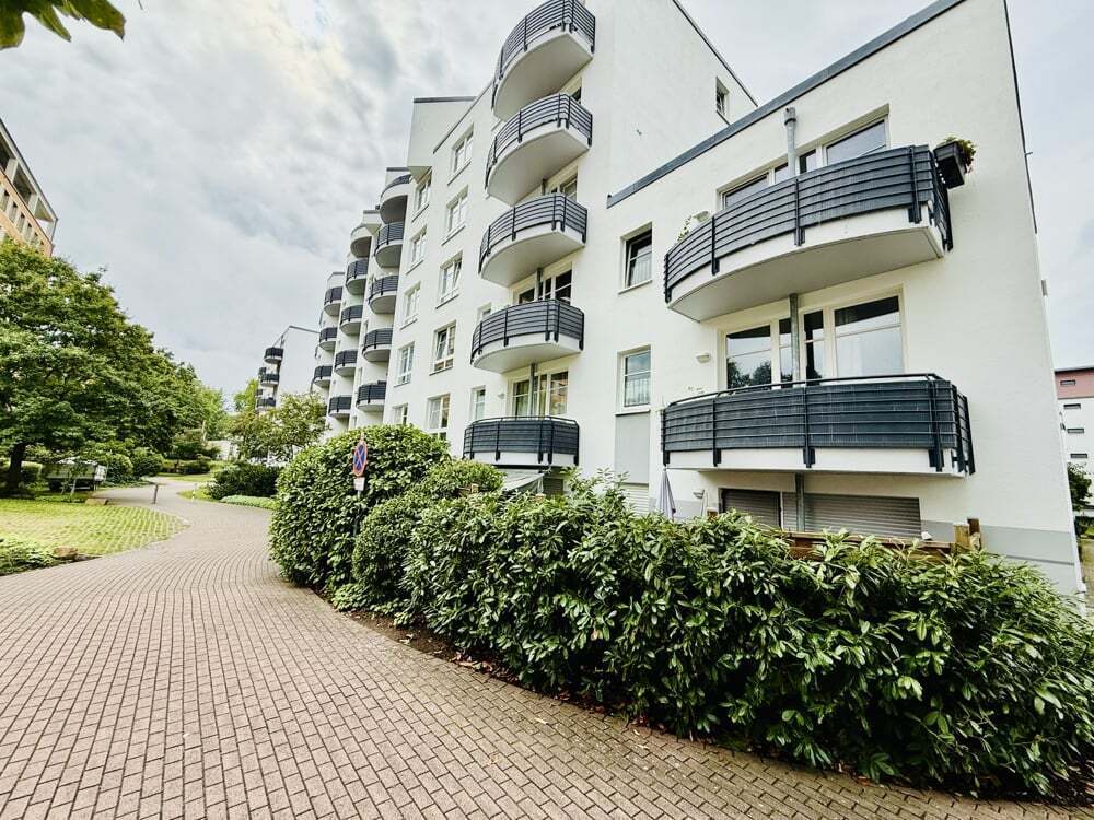 2-salle Appartement à Darmstadt, Germany No. 357085