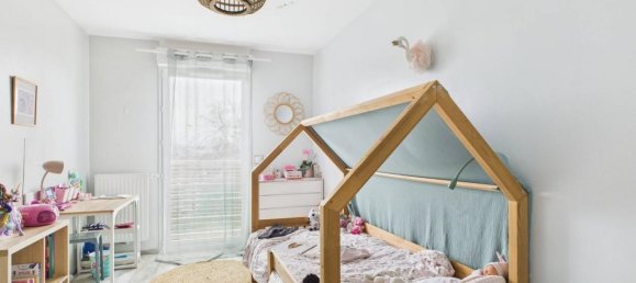 Casa de 3 dormitorios en Merignac, France No. 100307 9