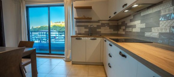 Apartamento de 3 dormitorios en Pieta, Malta No. 4010 4