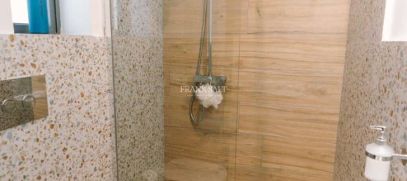 Apartamento de 3 dormitorios en Pieta, Malta No. 4010 34