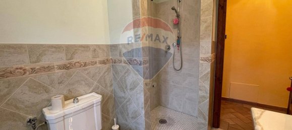 8غرفة منزل في Bagni di Lucca, Italy رقم 115764 38