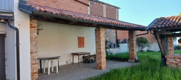 5 bedrooms House in Albugnano, Italy No. 317450 8