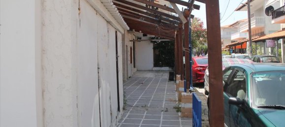 220m² Property in Chalkidiki, Greece No. 6185 13