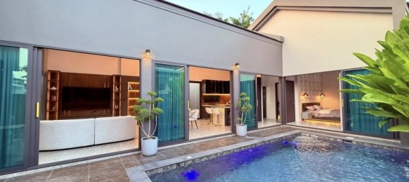 4 chambres house à vendre à Pattaya, Chonburi, Eastern Thailand, Thailand № 70796 12