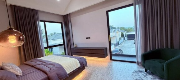 4 chambres house à vendre à Pattaya, Chonburi, Eastern Thailand, Thailand № 70796 5