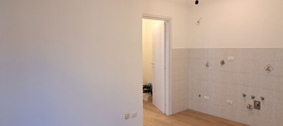 2-Zimmer Wohnung in Florence, Italy, Nr. 214649 13