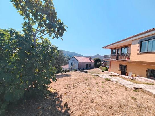 5 bedrooms House in Pontevedra, Spain No. 205402