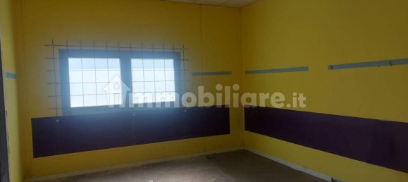 Gewerbliche Immobilie in Gattinara, Italy 750m², Nr. 315132 9