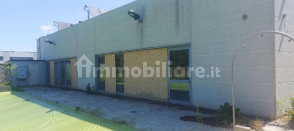 Gewerbliche Immobilie in Gattinara, Italy 750m², Nr. 315132 16