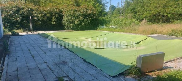 Gewerbliche Immobilie in Gattinara, Italy 750m², Nr. 315132 3