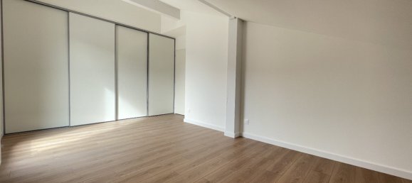 Квартира с 3 спальнями в Аллонзье-ла-Кай, Франция № 199264 6