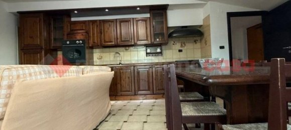 Квартира с 3 спальнями в Монтесаркьо, Италия № 170825 5