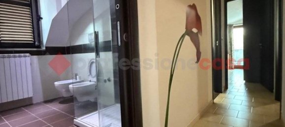 Квартира с 3 спальнями в Монтесаркьо, Италия № 170825 20