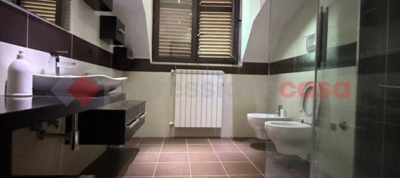 Квартира с 3 спальнями в Монтесаркьо, Италия № 170825 21