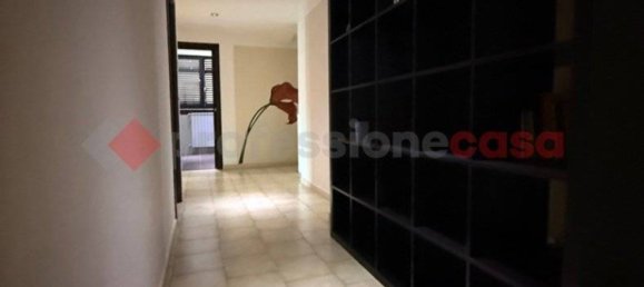 Квартира с 3 спальнями в Монтесаркьо, Италия № 170825 15