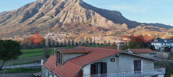 Квартира с 3 спальнями в Монтесаркьо, Италия № 170825 35