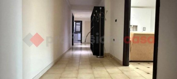 Квартира с 3 спальнями в Монтесаркьо, Италия № 170825 9