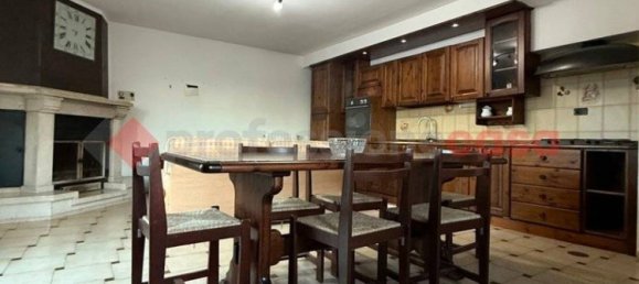 Квартира с 3 спальнями в Монтесаркьо, Италия № 170825 4