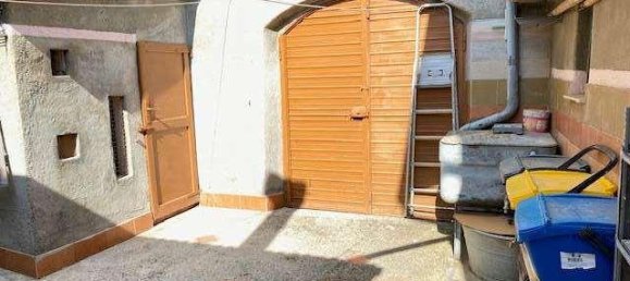 3 rooms Apartment in Spoleto, Italy No. 92407 16