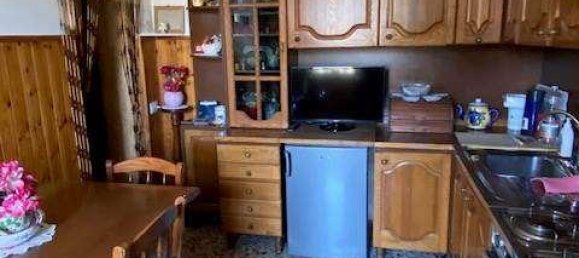 3 rooms Apartment in Spoleto, Italy No. 92407 7