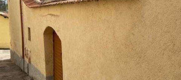 3 rooms Apartment in Spoleto, Italy No. 92407 2