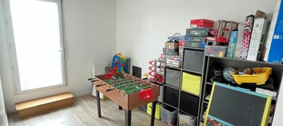 Apartamento de 4 dormitorios en Strasbourg, France No. 300518 8