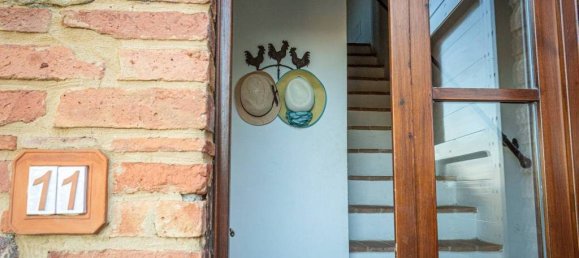 2 bedrooms Apartment in San Gimignano, Italy No. 293007 5