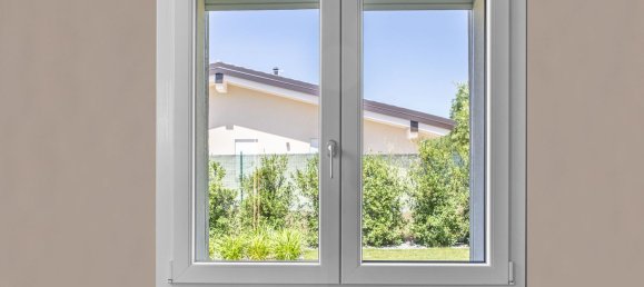 Villa de 4 habitaciónes en Padenghe sul Garda, Italy No. 10406 43