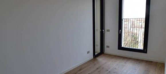 Квартира с 5 комнатами в Сан Дона ди Пьяве, Италия № 32132 5