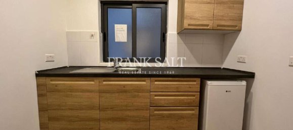 100m² Office in Gzira, Malta No. 13014 5