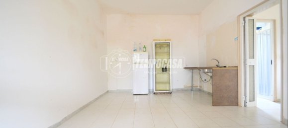 2 rooms Apartment in Gioia del Colle, Italy No. 138296 2