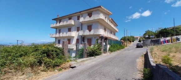 600m² Building in Santa Maria del Cedro, Italy No. 166793 2