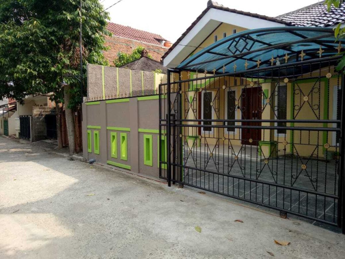 3 bedrooms House in Jakarta, Indonesia No. 1563