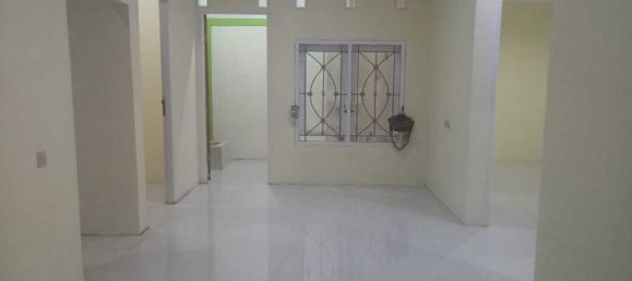 3 bedrooms House in Jakarta, Indonesia No. 1563 4