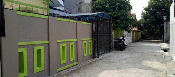 3 bedrooms House in Jakarta, Indonesia No. 1563 3