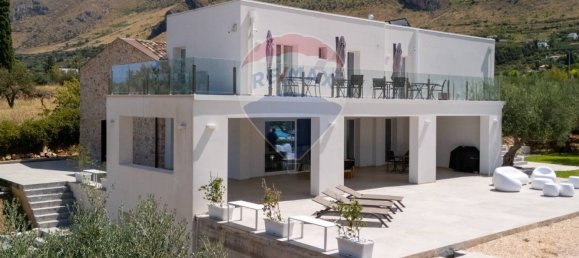 4 bedrooms Villa in Castellammare del Golfo, Italy No. 346084 5