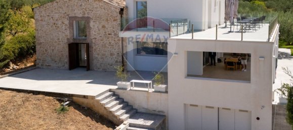 4 bedrooms Villa in Castellammare del Golfo, Italy No. 346084 4