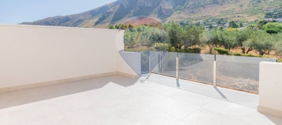 4 bedrooms Villa in Castellammare del Golfo, Italy No. 346084 13