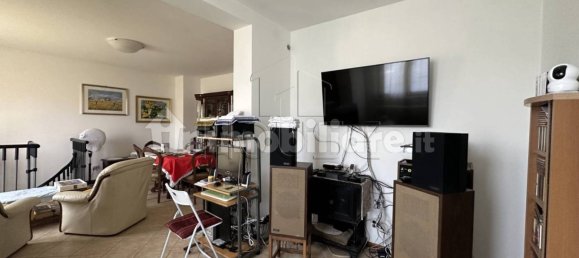 2 Schlafzimmer Wohnung in Città di Castello, Italy, Nr. 153238 3